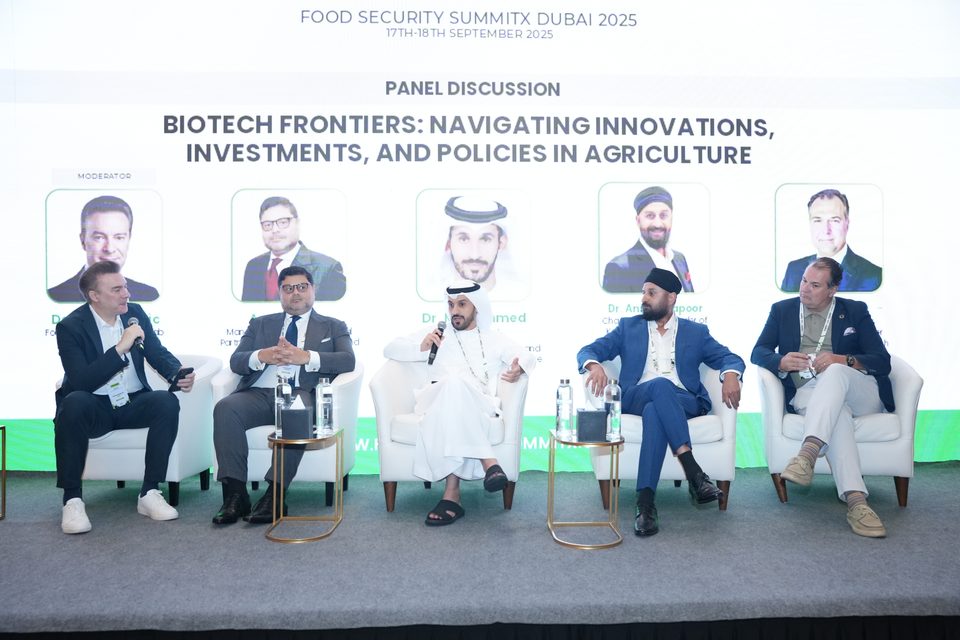 David Selakovic moderating at Food Security SummitX Dubai 2025